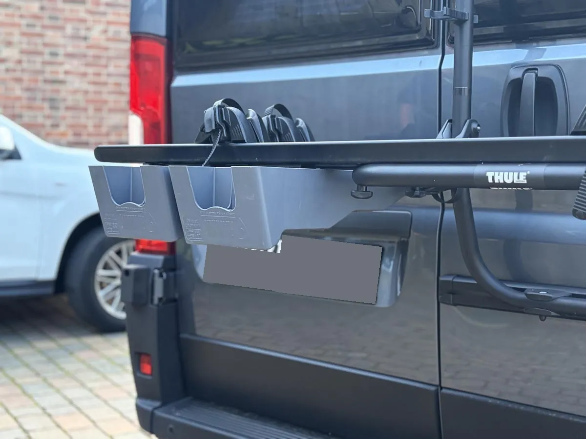 Fiamma Auffahrkeil Halter Halterung für Wohnmobil mit Thule Elite Van XT Heck-Fahrradträger - inkl. Auffahrkeile Fiamma